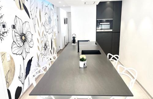 Sint-Idesbald Apartment | Luxury Suite Koksijde 102 Adult only!