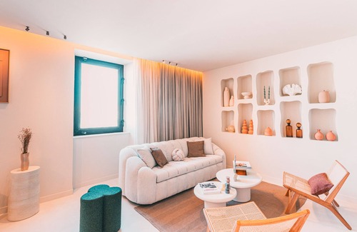 1st Arrondissement Apartment | Luxury T3 Planier - view of the Old Port