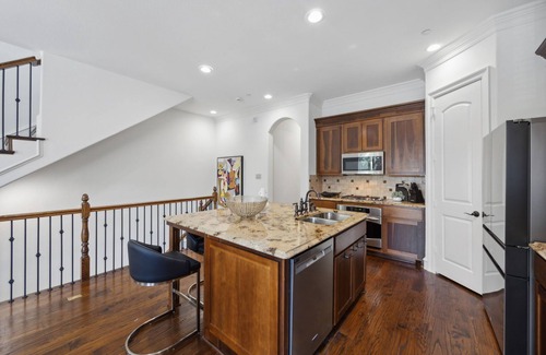 Legacy Town Center North House | Luxury Townhome walking distance to Legacy West