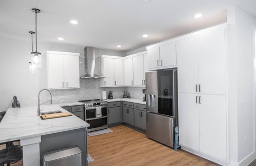Town And Country Park Addition House | LUXURY TOWNHOME WITH 4-bedroom townhome in charming Austin CENTRALLY LOCATED.