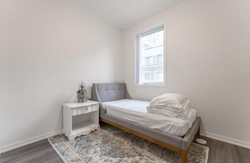 Vaughan House | Luxury Townhouse in Vaughan