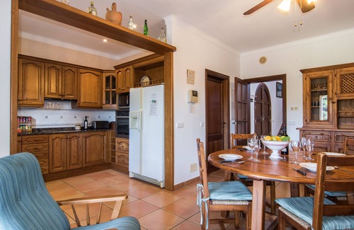 Santanyi Villa | Luxury villa 330m2,pool, free WIFI, lerge garden and love