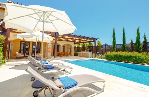 Aphrodite Hills Villa | Luxury Villa AJ 06 with private heated pool