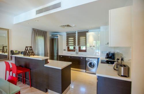 Kouklia Villa | Luxury Villa AJ05 with private heated pool