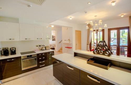 Kouklia Villa | Luxury Villa AJ05 with private heated pool