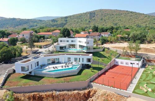 Zmijavci Villa | Luxury villa Azure in Imotski, wellness oasis