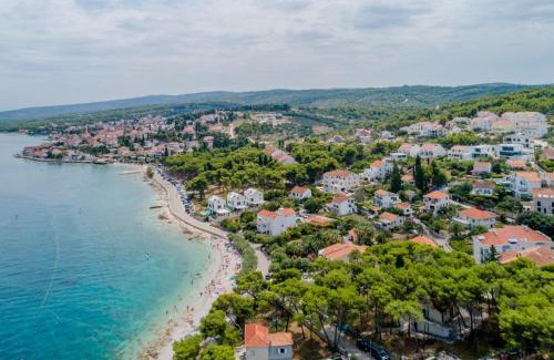 Cove Makarac (Milna) Villa | Luxury Villa Complex