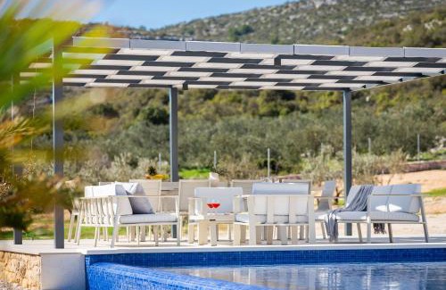 Marina Villa | Luxury Villa Dolac near Split, airport, complete privacy, infinity heated pool