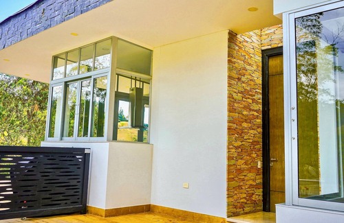 El Penol Villa | Luxury Villa, El Peñol de Guatapé (All Inclusive!)