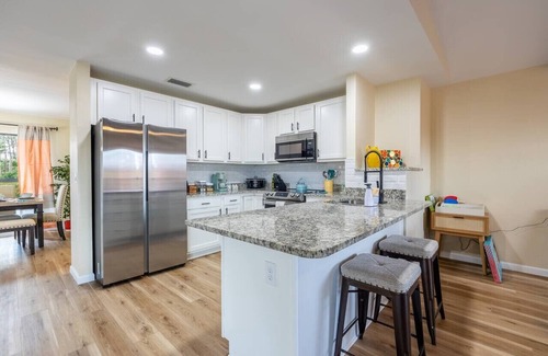 Englewood South Villa | ❤️️Luxury Villa Englewood - Private Pool 😎 - Game room - 6 mins to Beaches