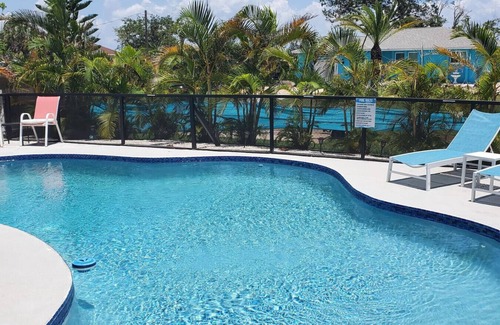 Englewood South Villa | ❤️️Luxury Villa Englewood - Private Pool 😎 - Game room - 6 mins to Beaches