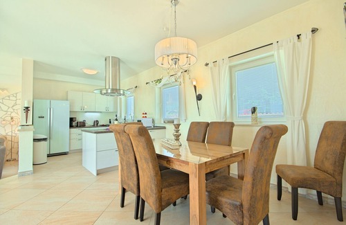 Kastelir Villa | Luxury villa for up to 10 people 245sqm