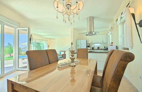 Kastelir Villa | Luxury villa for up to 10 people 245sqm