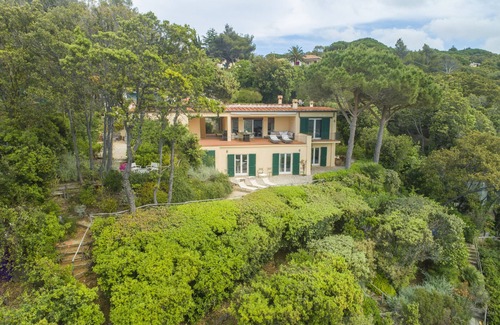 Procchio Villa | Luxury VILLA in Elba -PRIVATE AREA ON THE SEA- Sandy beach, best for FAMILIES