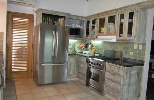 Los Lagos Villa | Luxury Villa less than 400 meter walk to the Beach - Pool & Jacuzzi Sleeps 10-12