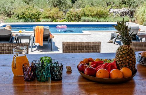 Milna (Brac) Villa | Luxury Villa Nature with heated private pool, sauna & fire pit, a short walk to the beach