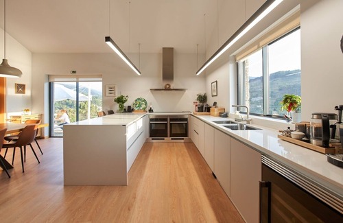 Ribadouro Villa | Luxury villa on the River Douro - heated pool, stunning views