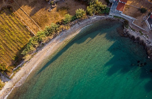 Samos Villa | Luxury Villa Tania -3 min from the beach and close to the sights