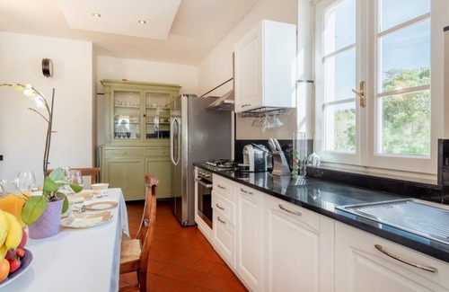 Lucca Villa | Luxury Villa Vittoria 4km from Lucca center.