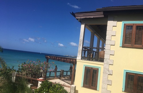Enterprise House | Luxury villa with direct beach access on Freights Bay surf Beach Barbados
