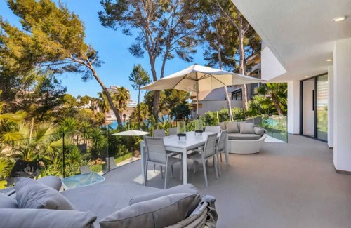 Cala Vinas Villa | Luxury Villa with Direct Sea Access