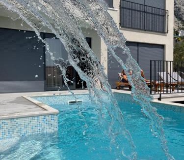 Moca Villa | Luxury villa with pool and jacuzzi