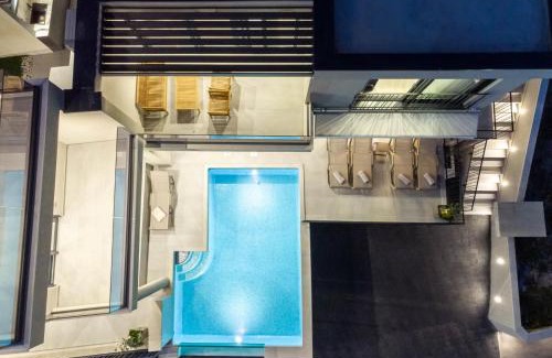 Moca Villa | Luxury villa with pool and jacuzzi