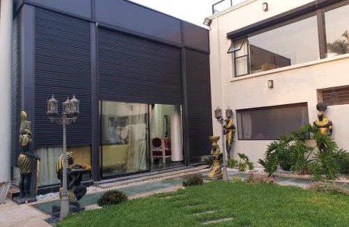 Tamariss Villa | Luxury Villa with Pool & Garden in Casablanca
