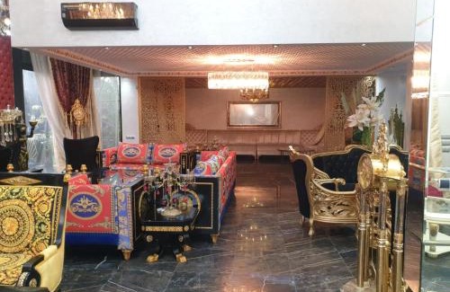 Tamariss Villa | Luxury Villa with Pool & Garden in Casablanca