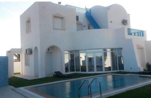 Aghir Villa | Luxury villa with pool in Aghir/Djerba sea calm