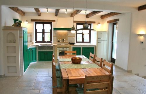 Bartolici Villa | Luxury Villa with stunning view and relaxing atmosphere