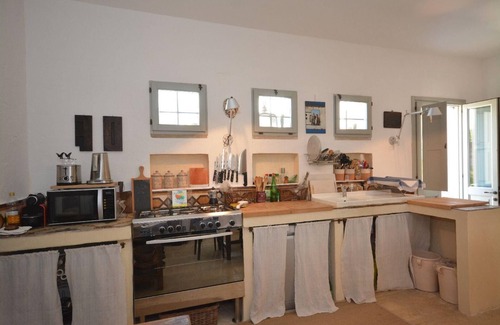 Ortelle Villa | Luxury villa with swimming pool near the sea