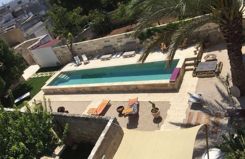 Ortelle Villa | Luxury villa with swimming pool near the sea