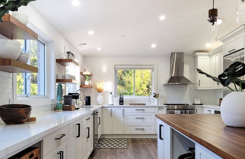 Tobermory House | Luxury Waterfront Retreat in Tobermory