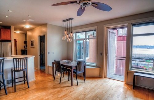 Downtown Seattle Condo | Luxury waterfront unit in downtown Seattle with balcony, A/C, and parking