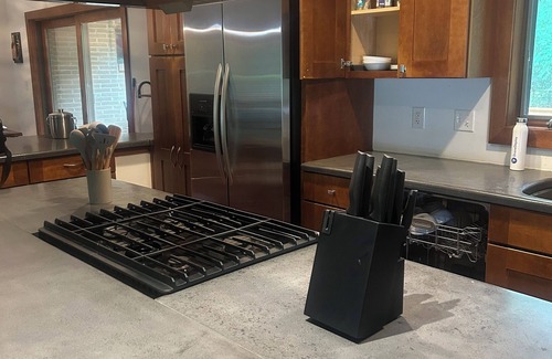 Huntersville House | Luxury Wellness Haven South Lake Norman/