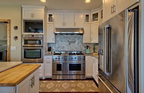 Blairsville House | LuxuryLakefront, Boat, Double Dock, Hot Tub, Firepit, Kayaks, Paddle boards