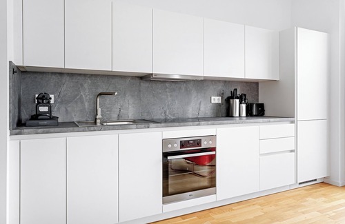 Boeblingen Apartment | Luxus 3-Room Apart. HANSEN I Centre I Family I Balcony I Panzer Kaserne IParking