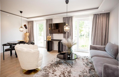 Merl Apartment | Luxus Ferienwohnung "Mila" mit Moselblick und Garage für Motor- und Fahrräder
