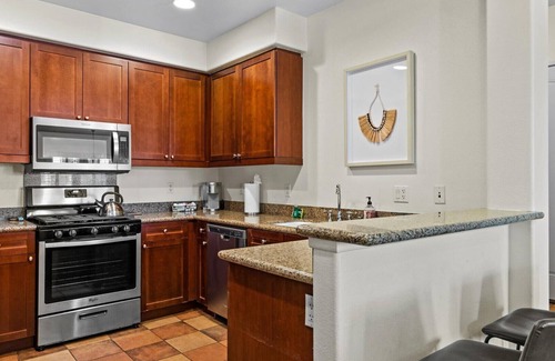 La Quinta Condo | LV255 Upstairs 2BD 2BA Legacy Villas Retreat
