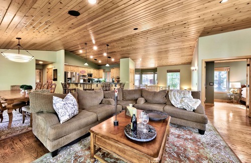 South Lake Tahoe House | lx26 Luxury South Lake Tahoe Home