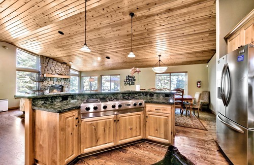 South Lake Tahoe House | lx26 Luxury South Lake Tahoe Home