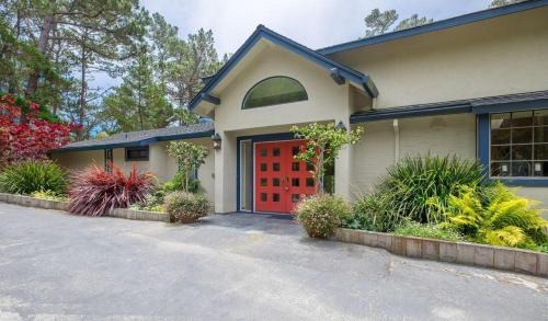 Del Monte Forest House | LX55: Golfer's Delight Pebble Beach