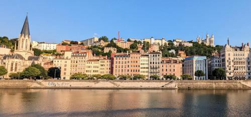 Old Lyon Apartment | Ly'Ove