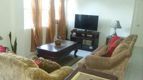 Morne Fortune House | Lynn's Place