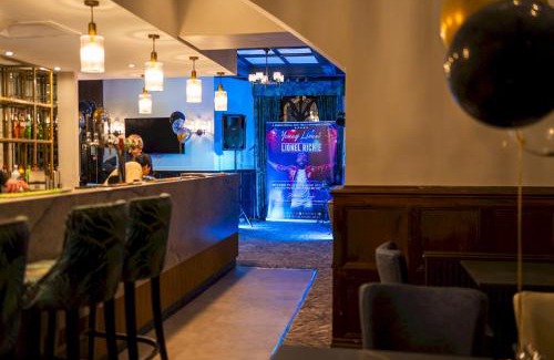 Ruthin Hotel | Lyons Woodlands Hall