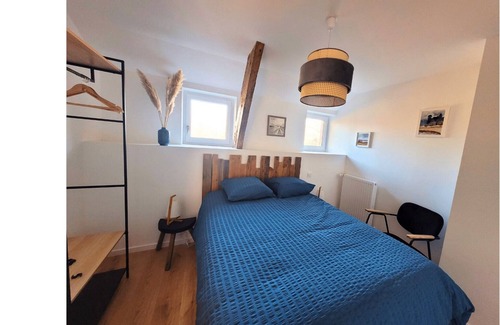Saint-Helen House | "lyvet" Gîte Cosy et de Caractère Avec SPA Extérieur Privatif