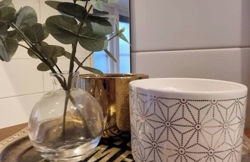Kalmar Villa | Lyxig Central Villa med Extra Allt. Pool, Utekök
