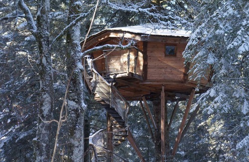 La Tour-dʼAuvergne Cabin | Méïzou des Puys tree house