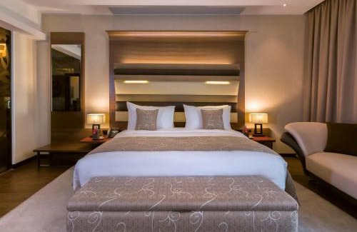 Les Berges du Lac Hotel | Mövenpick Hotel du Lac Tunis